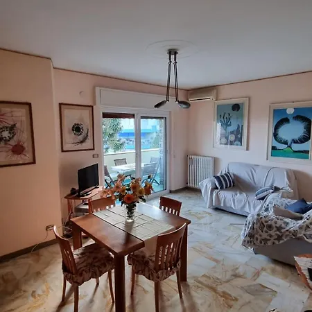 Appartement Corso Inglesi Relax, Sea View, Comfort