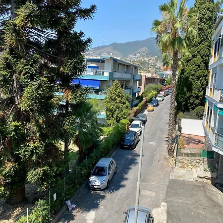 Corso Inglesi Relax, Sea View, Comfort דירה *
