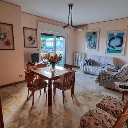 Corso Inglesi Relax, Sea View, Comfort Appartement *